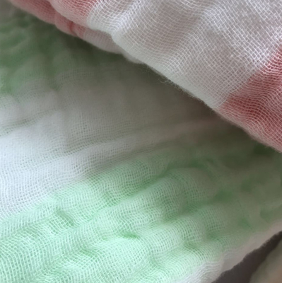 Los niños califican la envoltura Gauze Fabric Three Layer Keep del crespón caliente