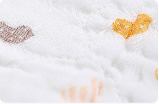 Desenroscado cuatro capas imprimió la sensación suave de la manta del bebé de Gauze Fabric 220GSM
