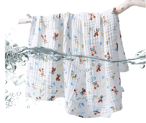 Tela de la ropa del bebé de la resistencia de 240GSM Gauze Swaddle Fabric Good Cold