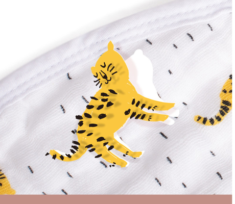 Tela amarilla 105GSM Gauze Fabric fino de Tiger Printing Woven Muslin Gauze