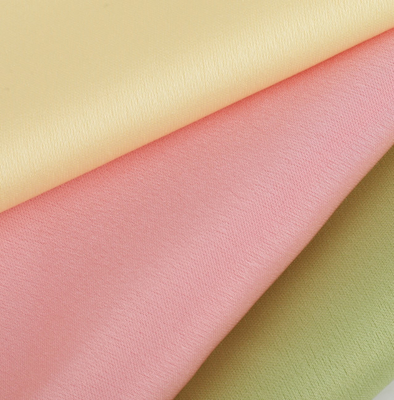 Nobile satin brillante de tejido de poliéster vestido Sapatillas imitación de seda