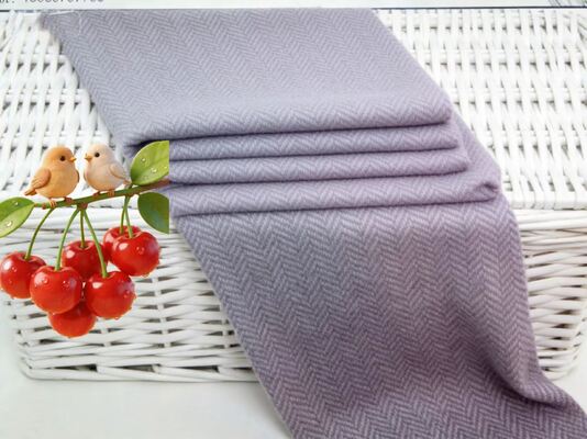 225 GSM Herringbone 50% de lana, abrigo, traje de tela, elegancia atemporal con un estilo europeo noble