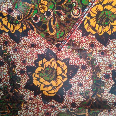 Tela de cera africana 100% algodón con alta resistencia a las arrugas y colores vibrantes para vestidos Ankara y Kitenge